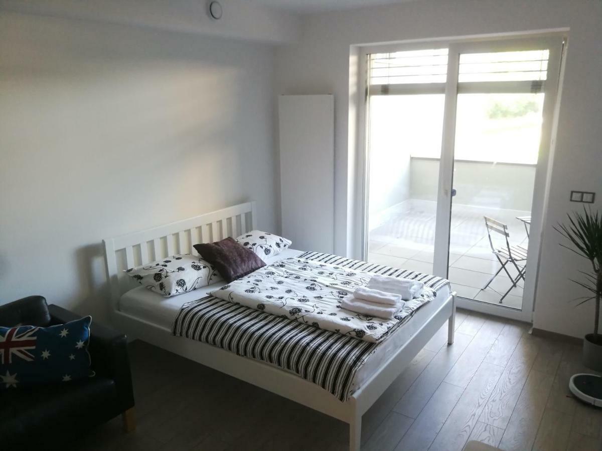 Alfa Riverside برنو المظهر الخارجي الصورة