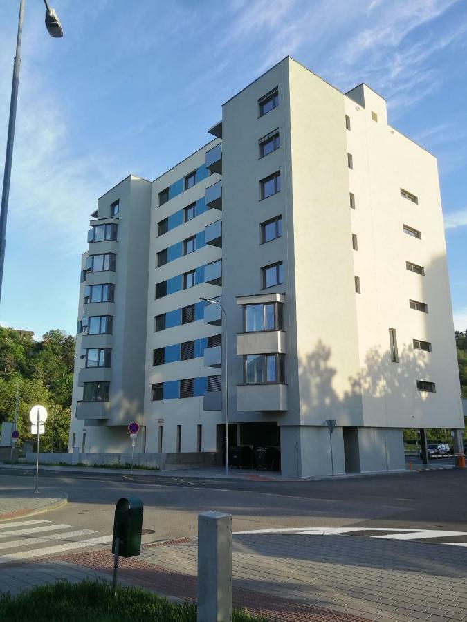 Alfa Riverside برنو المظهر الخارجي الصورة